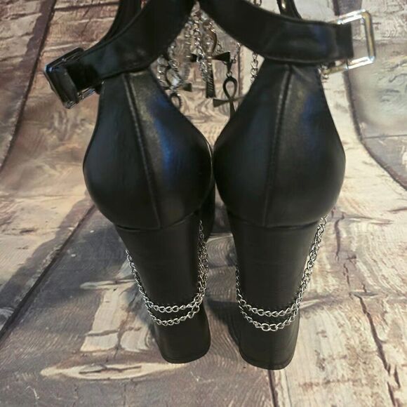 Widow Goth, Emo, Black Faux Leather Akhn Jewlery Platform Sandals Size 8 - Picture 5 of 6